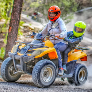 teneryfa atrakcje - Quady na Teneryfie - ojciec z synem
