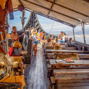 Rejs na wieloryby wiking